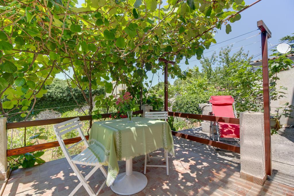 Apartment Carmen Veli Lošinj المظهر الخارجي الصورة